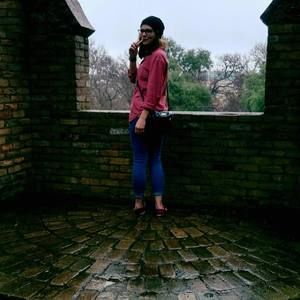 Meet your Posher, Hannah